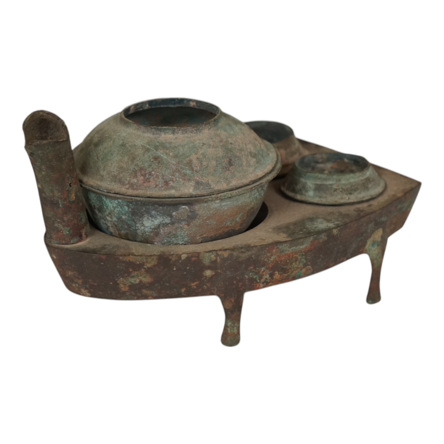 A Chinese bronze zoomorphic stove, Han Dynasty. 22cm wide. Condition - fair